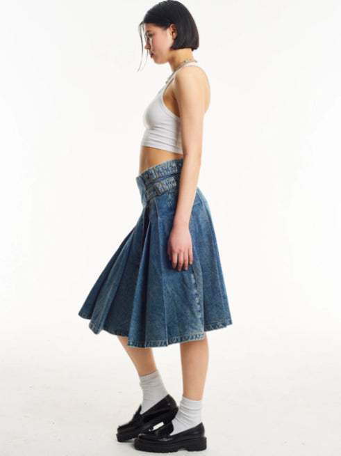THE RAGGED PRIEST AGYNESS PLEATED DENIM MIDI SKIRT