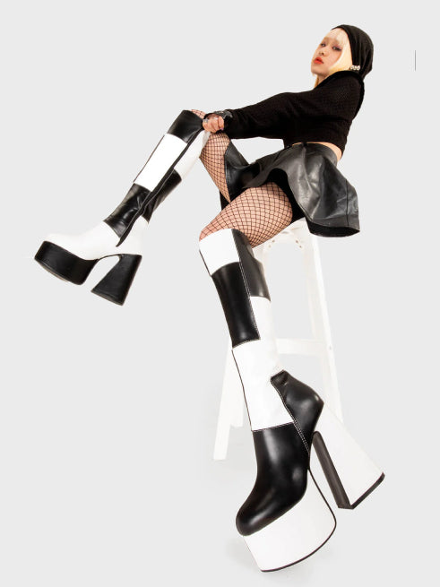 LAMODA RUNWAY PLATFORM KNEE HIGH BOOTS