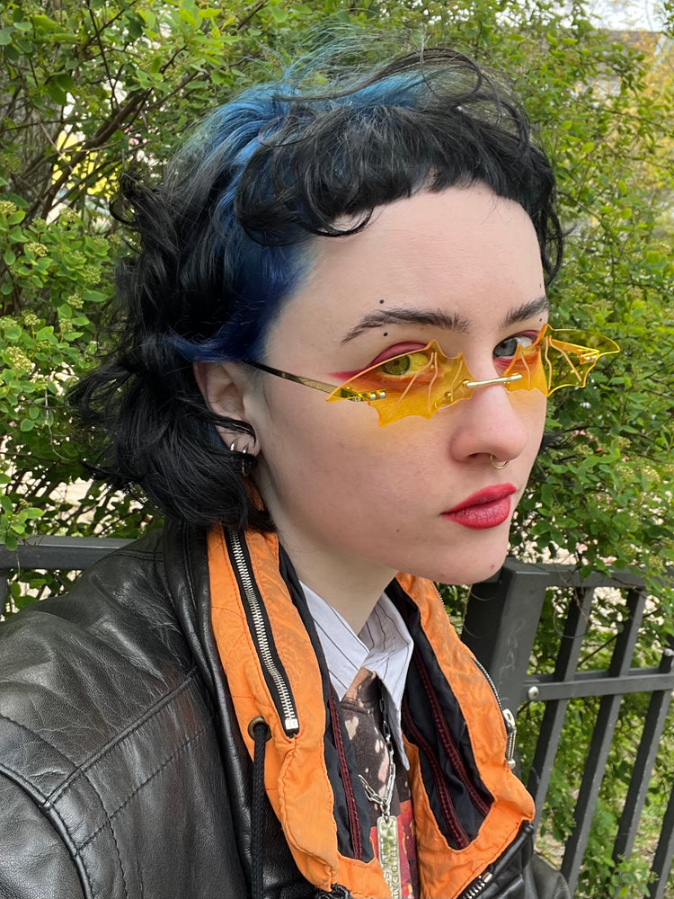 BAT WING SUNGLASSES YELLOW