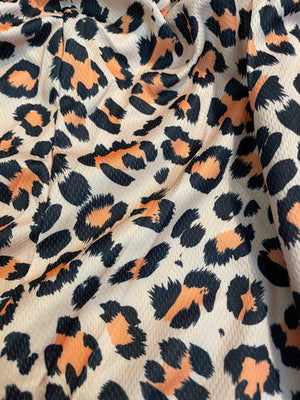 ORANGE / PEACH LEO SHORTS
