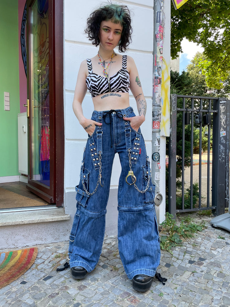 
            
                Load image into Gallery viewer, TRIPP NYC LOCK UP PANT INDIGO LIGHTWASH JM7398M
            
        