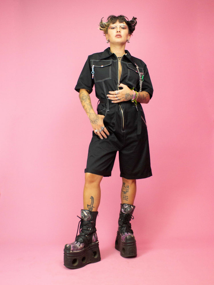 
            
                Load image into Gallery viewer, NIKINKY TRASHI SHORT LEG
            
        
