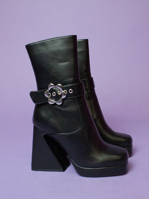 LAMODA EMBRACE HEELS