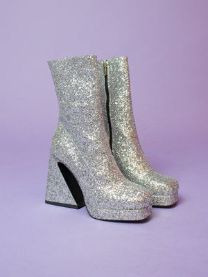 <tc>LAMODA ANOTHER LOVE GLITTER HEELS</tc>