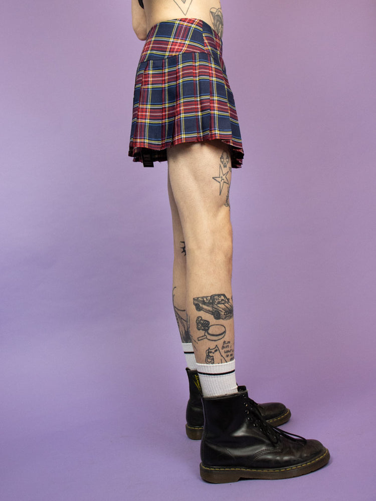 BANNED NAVY RED TARTAN SKIRT