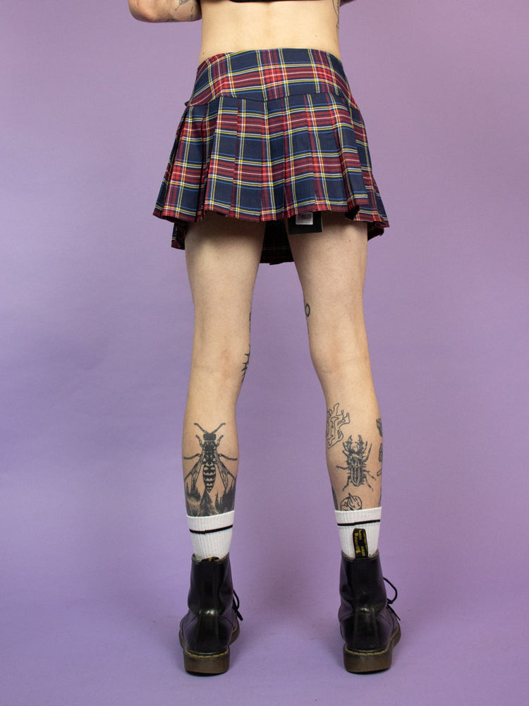 BANNED NAVY RED TARTAN SKIRT