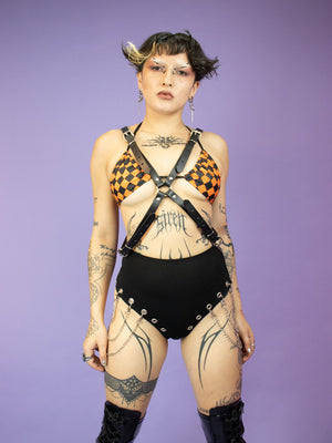 
            
                Load image into Gallery viewer, FUNK PLUS SLIM BLACK CROSS HARNESS FH149
            
        