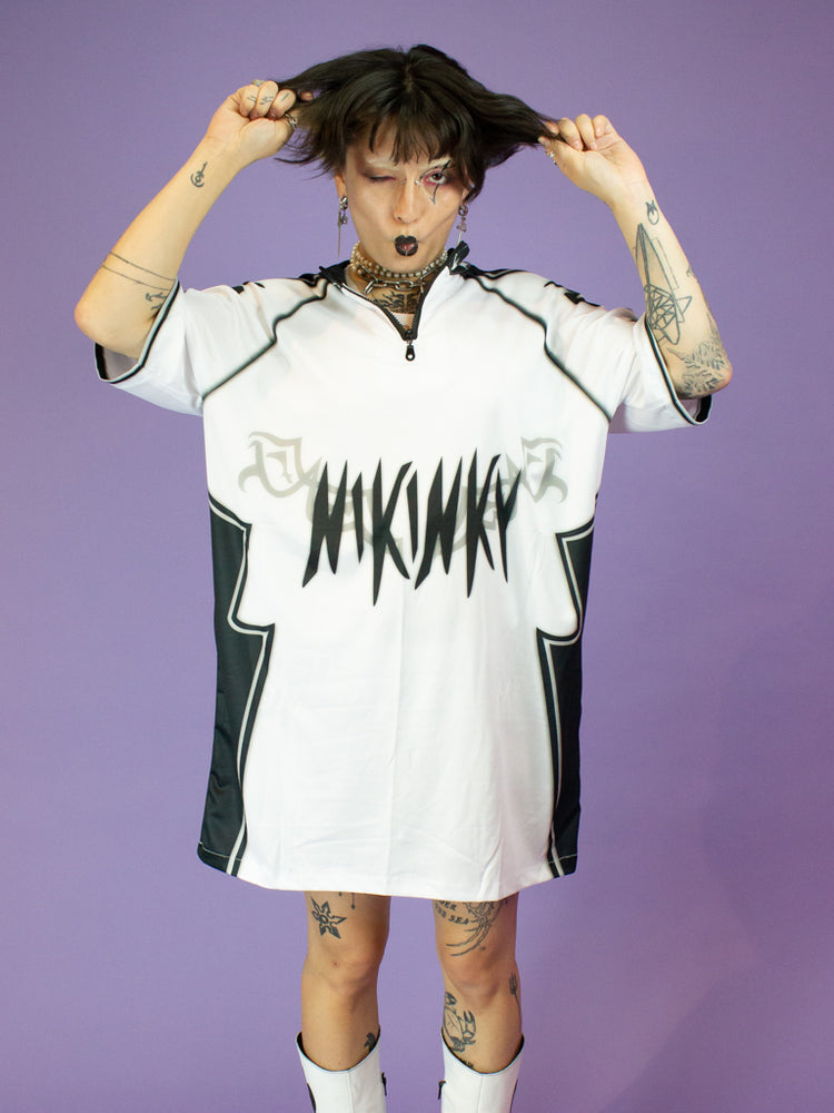 NIKINKY BADDIE T SHIRT