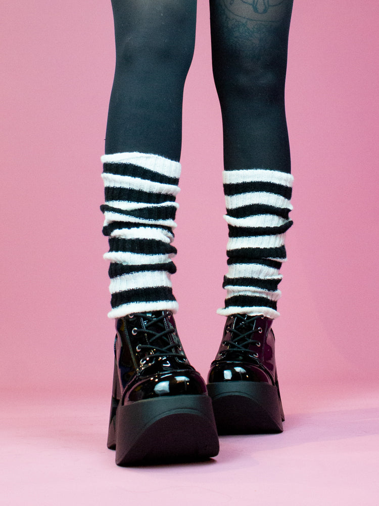 LEG WARMER WHITE BLACK