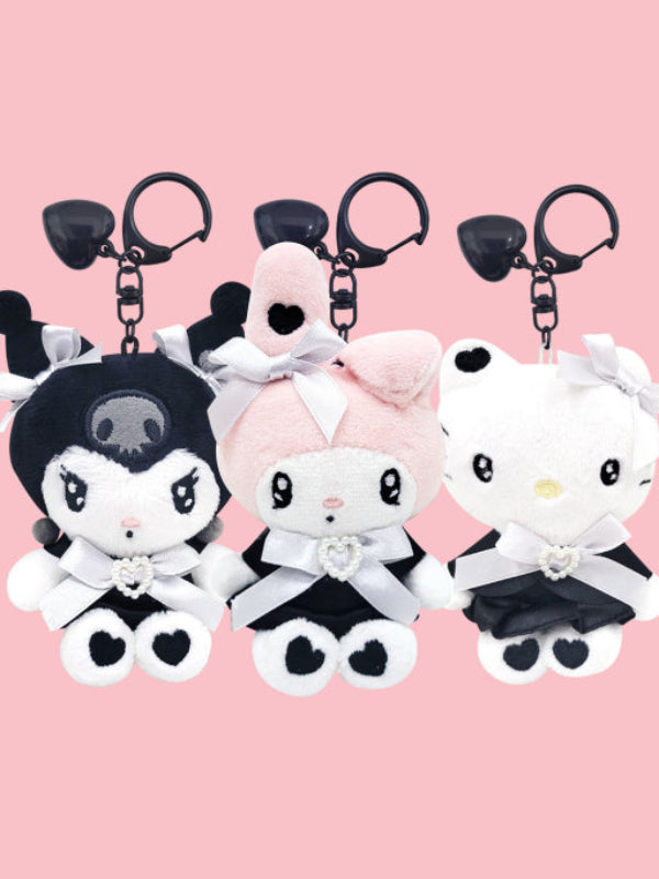 LIMITED - SANRIO BLACK HEART RIBBON PLUSH KEYRING
