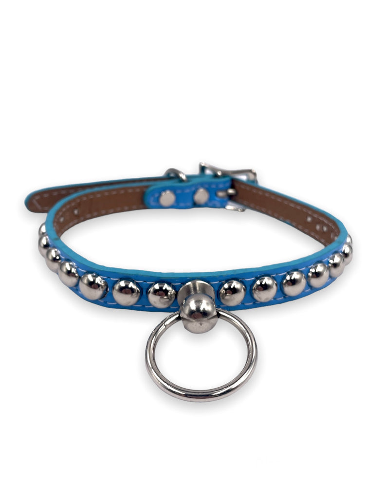 FUNK PLUS BLUE SMALL CHOKER WITH HANGING RING AND ROUND STUDS