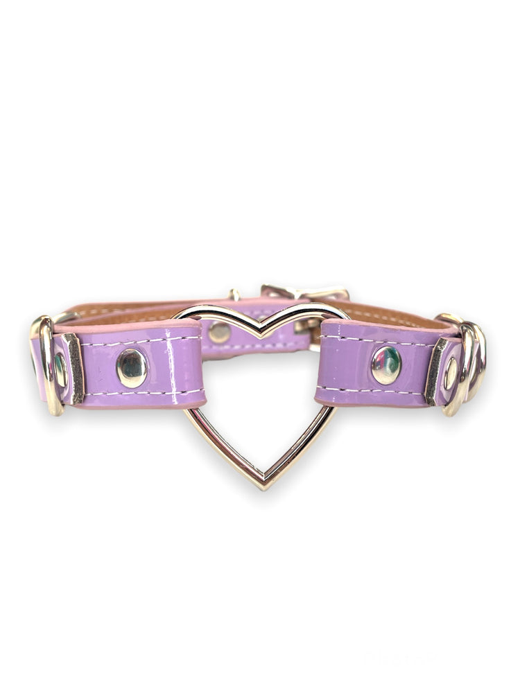 FUNK PLUS LILAC HEART D RING CHOKER STITCHED FC365