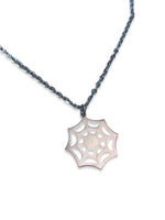 SPIDERWEB NECKLACE