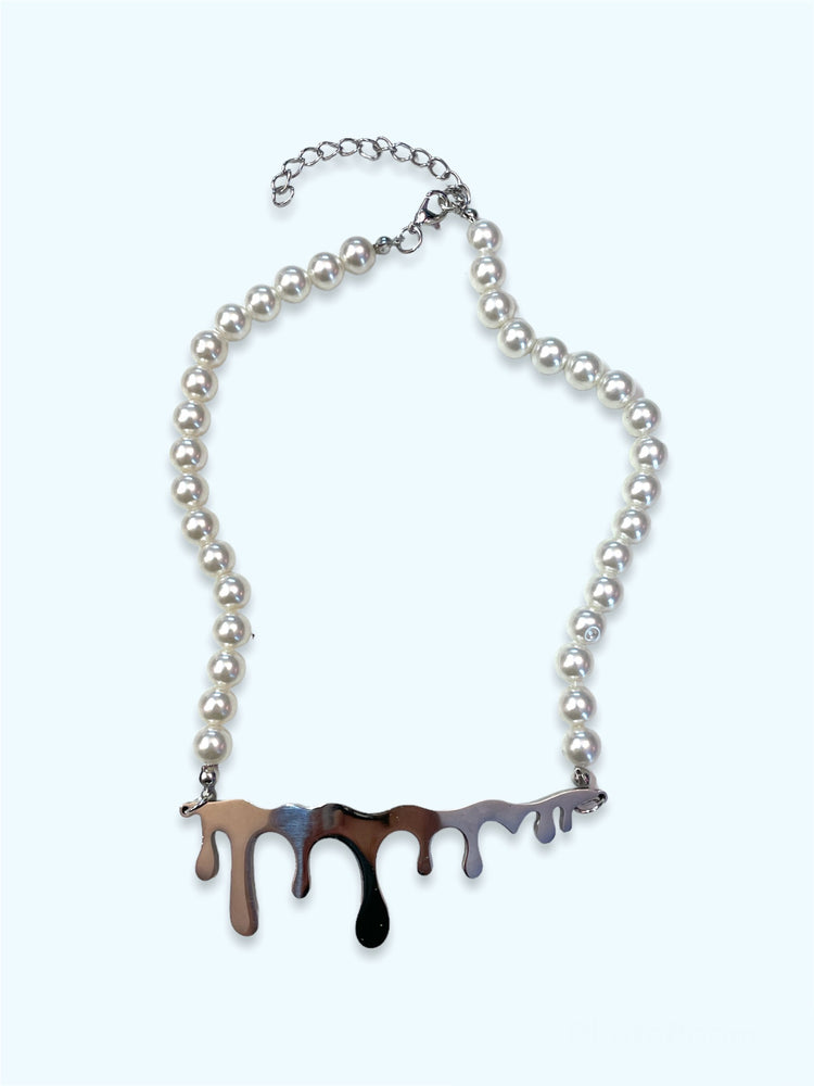 DRIPPING BLOOD NECKLACE