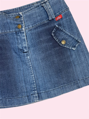 
            
                Load image into Gallery viewer, SECONDHAND HEEL JEANS SKIRT
            
        