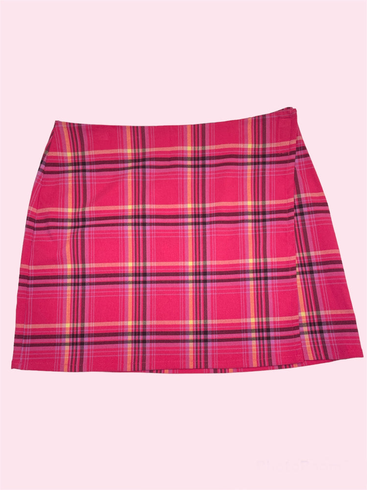 
            
                Load image into Gallery viewer, SECOND HAND SMOG PINK SKIRT
            
        