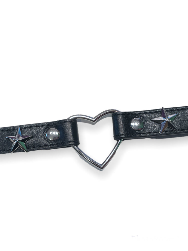 
            
                Load image into Gallery viewer, FUNK PLUS BLACK HEART STAR CHOKER VEGAN FCK350
            
        
