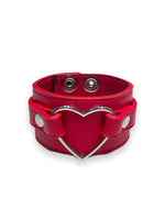 FUNK PLUS HEART RING CUFF RED VEGAN FB400