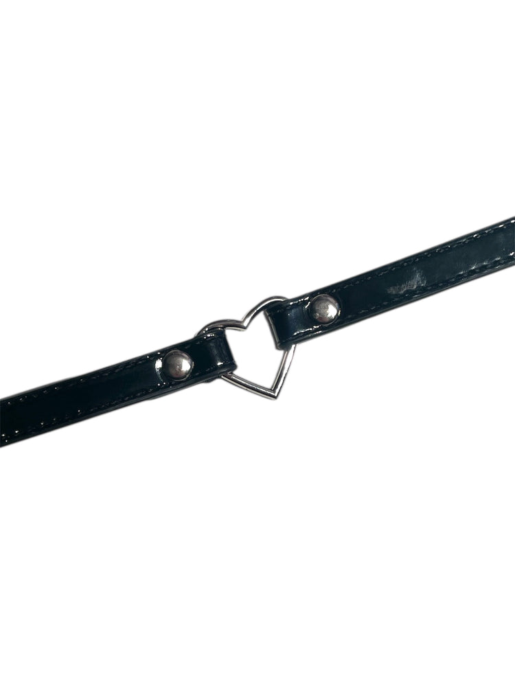 FUNK PLUS SMALL CHOKER WITH HEART PATENT BLACK FC224