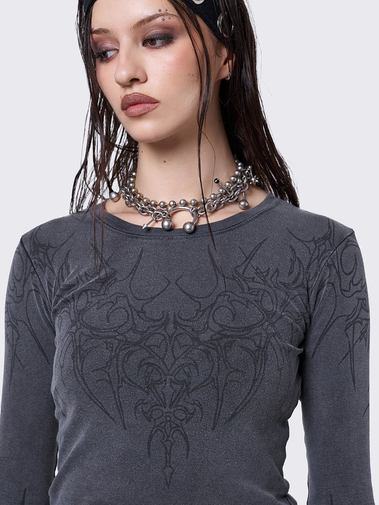 
            
                Load image into Gallery viewer, MINGA WILDBORN WASHED TOP
            
        