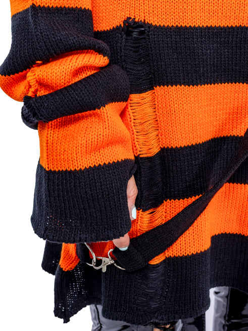
            
                Load image into Gallery viewer, HEARTLESS ORIANA SWEATER BLACK ORANGE
            
        