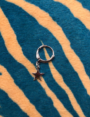 SMALL SILVER STAR EARRING