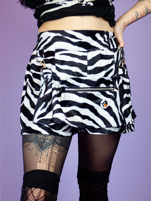 
            
                Load image into Gallery viewer, INDYANNA MAUREEN SHORTS
            
        