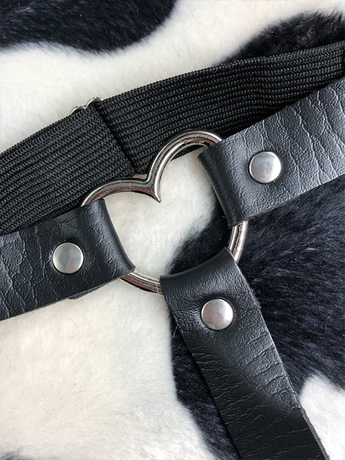 
            
                Load image into Gallery viewer, EXIT HEART BLACK LEG GARTER
            
        