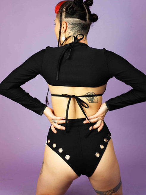 
            
                Bild in den Galerie-Viewer laden,INDYANNA BLACK SHRUG
            
        