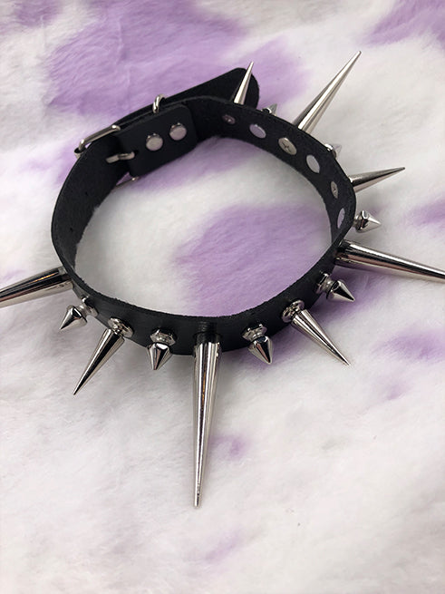 EXIT CHOKER DIFFERENT LONG SPIKES BLACK