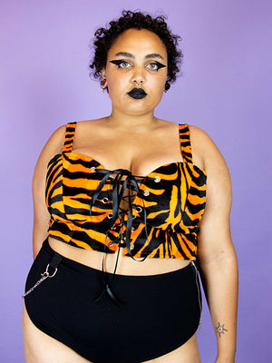 INDYANNA x WHATEVERNBD COLLAB DITCHER LACE UP TOP PLUS SIZE