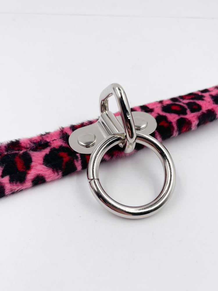 FUNK PLUS PINK LEOPARD RING CHOKER