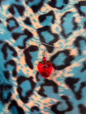 STRAWBERRY EARRING