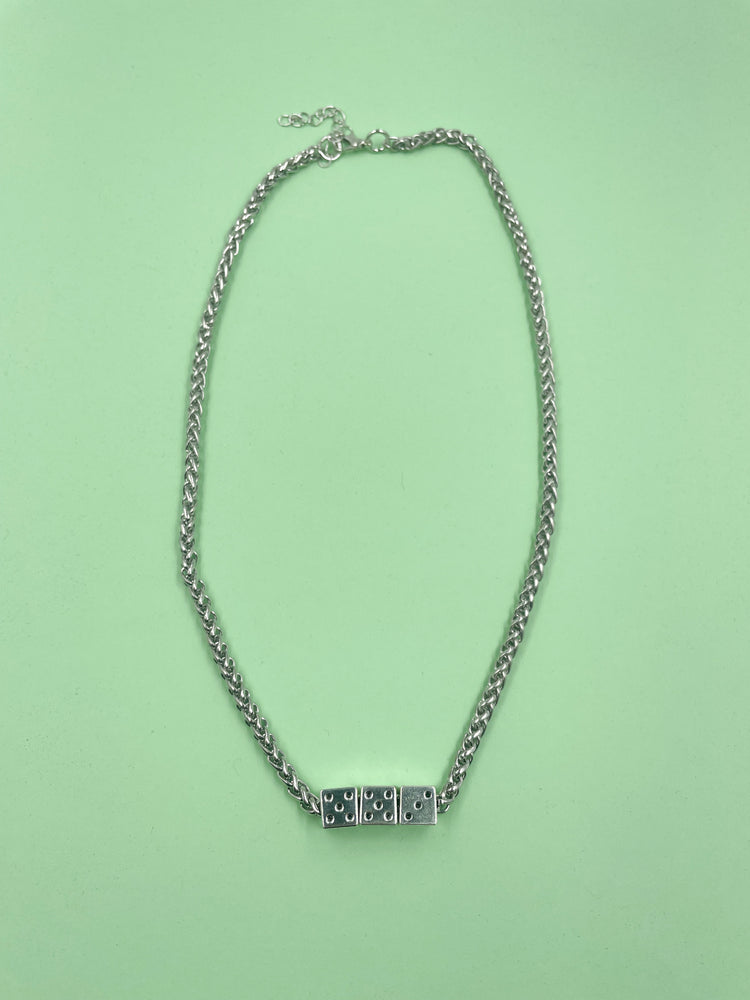 <transcy>EXIT MULTIPLE DICES NECKLACE</transcy>