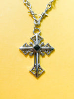 BARBWIRE CROSS NECKLACE