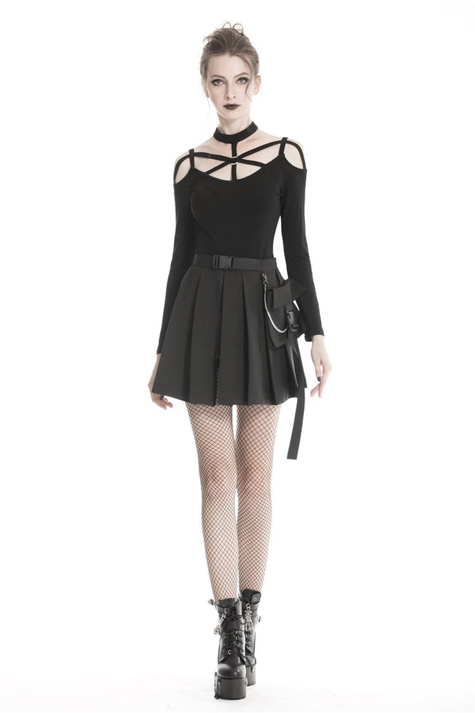 <transcy>DARK IN LOVE PLEATED SKIRT WITH BAG BLACK</transcy>