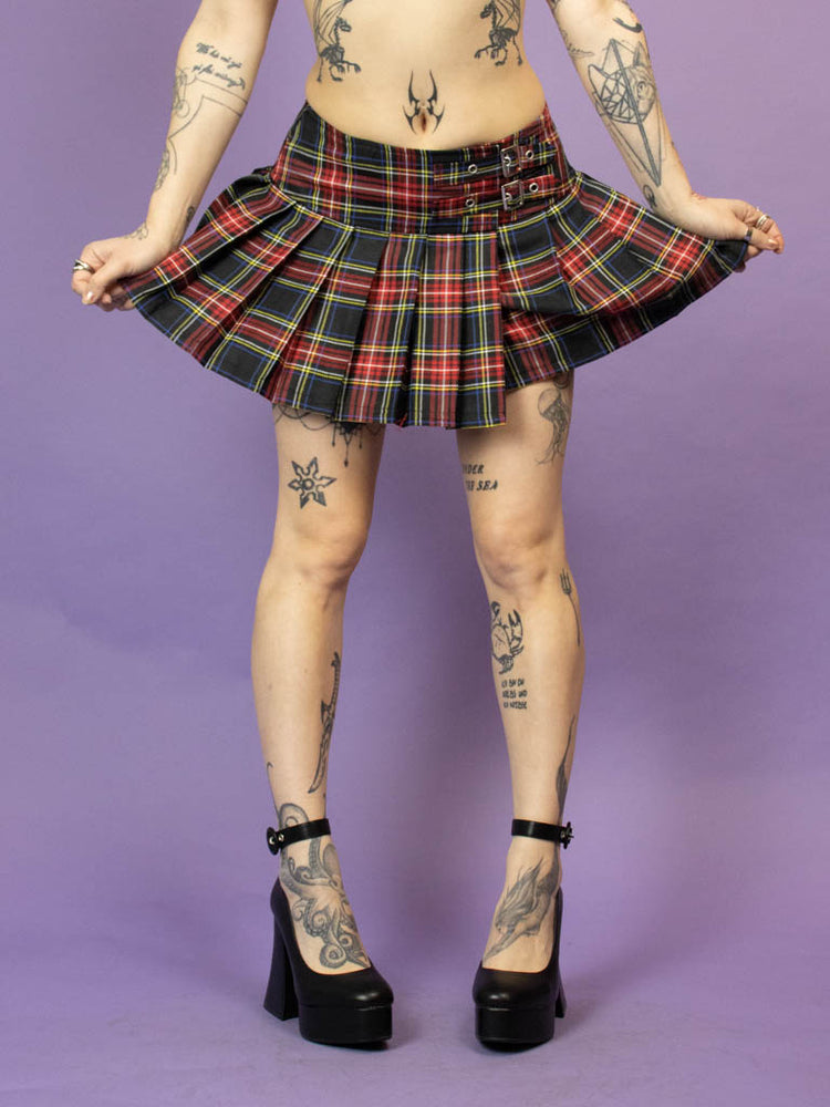 BANNED BLACK RED TARTAN SKIRT 216