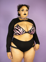 INDYANNA BLACK SHRUG PLUS SIZE