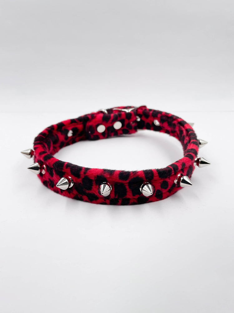 FUNK PLUS RED LEOPARD SPIKE CHOKER