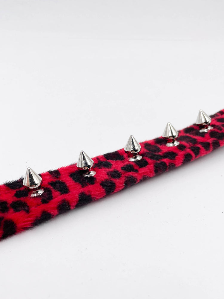 FUNK PLUS RED LEOPARD SPIKE CHOKER