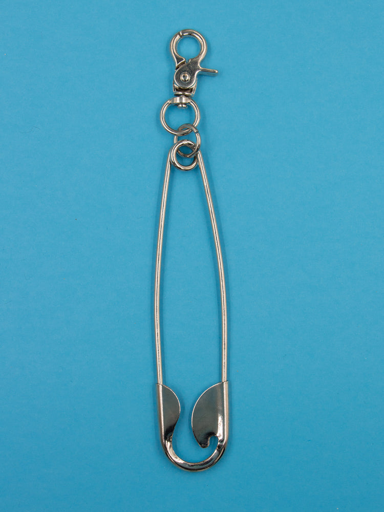 BIG SAFETY PIN KEYCHAIN